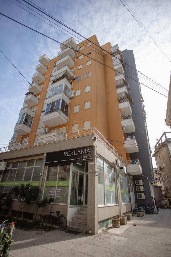 City Center Apartment Scutari Shkodër Exteriör bild