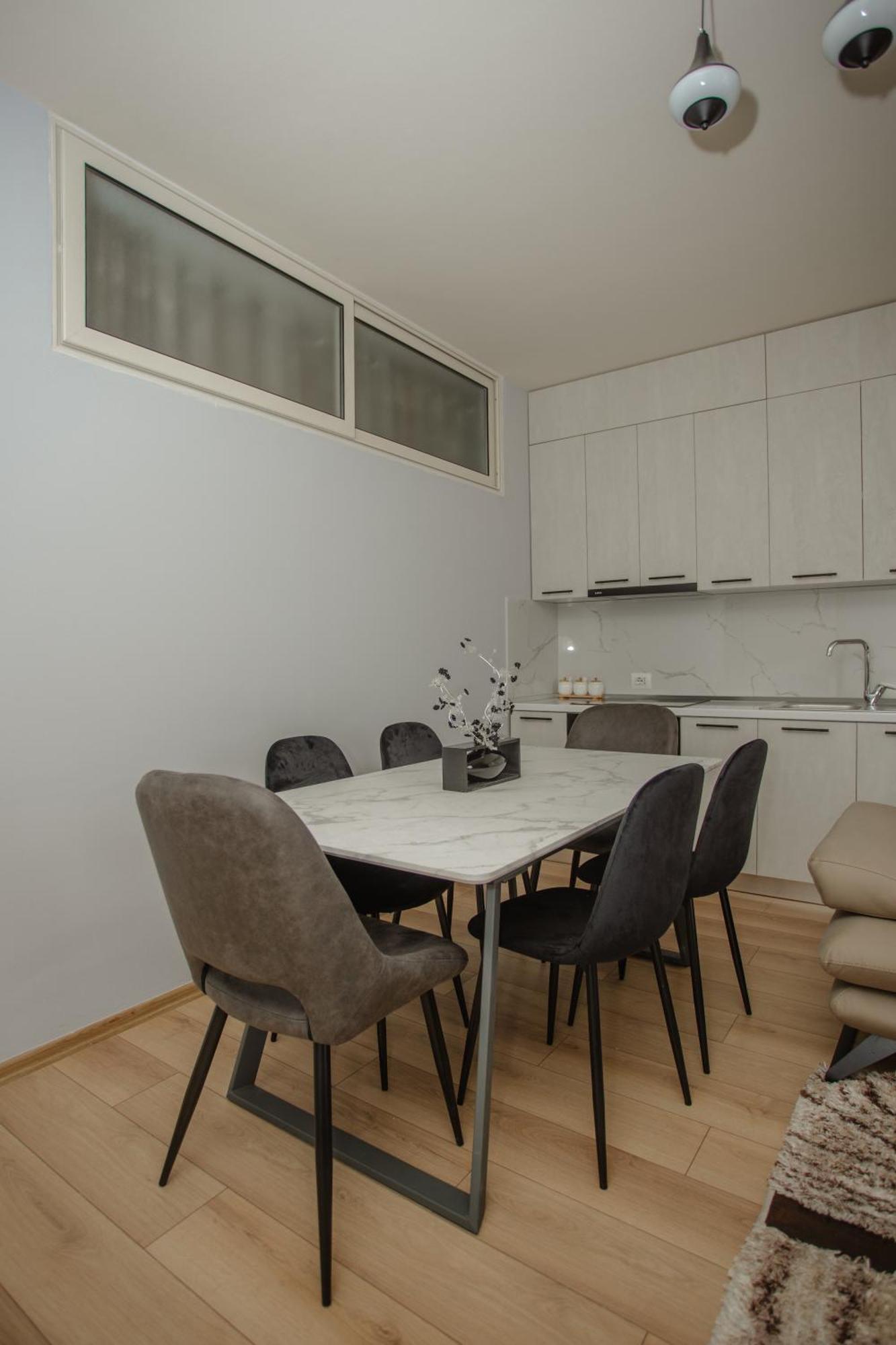 City Center Apartment Scutari Shkodër Exteriör bild